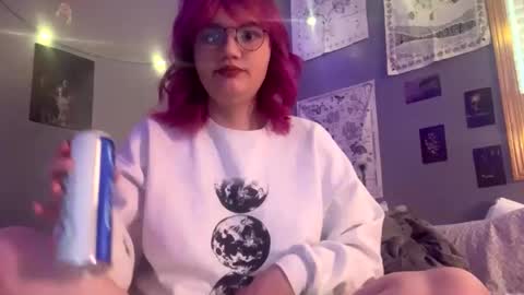 Snapshot of megeggs chatting on March 1, 2025, 7:59 pm Megeggs online show from March 1, 2025, 7:59 pm