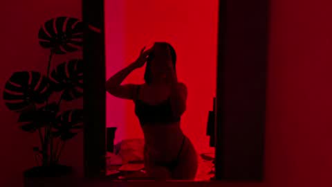 meggan_foxxy online show from June 7, 2026, 1:32 am
