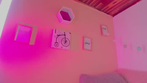 Meggan online show from February 28, 2025, 11:45 pm