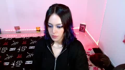 Snapshot of mei04_ chatting on October 5, 2025, 1:59 am Melissa online show from October 5, 2025, 1:59 am