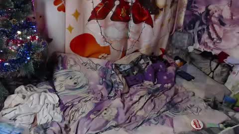 Yuta and Meidi online show from January 3, 2025, 4:33 am