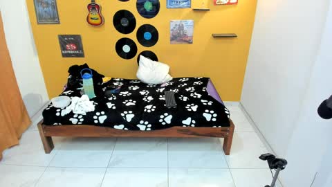 MEIS online show from April 9, 2026, 6:19 am