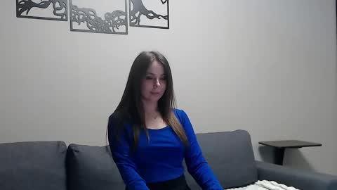 Snapshot of meladams chatting on January 27, 2025, 1:05 am meladams online show from January 27, 2025, 1:05 am