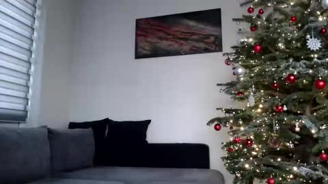 Melania online show from December 10, 2024, 12:38 pm