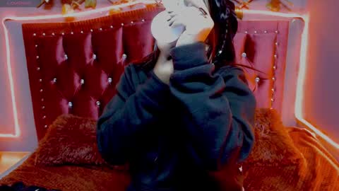 Snapshot of melani_cute01 chatting on January 18, 2025, 5:41 am melani_cute01 online show from January 18, 2025, 5:41 am