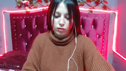 Snapshot of melani_cute01 chatting on February 3, 2025, 2:25 am melani_cute01 online show from February 3, 2025, 2:25 am