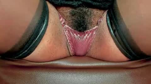 Snapshot of melania_browis chatting on April 5, 2026, 2:36 pm Melania online show from April 5, 2026, 2:36 pm