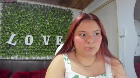 Snapshot of melanie_hh chatting on February 21, 2025, 4:29 am Melanie  online show from February 21, 2025, 4:29 am