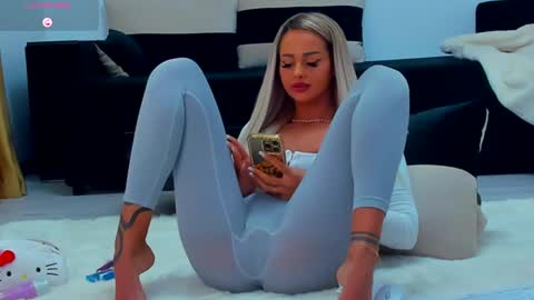 OF melanielexxx online show from January 6, 2025, 5:49 pm