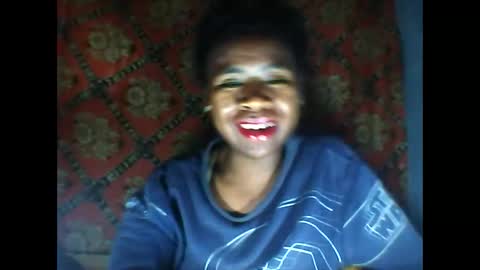 Snapshot of melanih chatting on October 15, 2025, 10:32 pm melanih online show from October 15, 2025, 10:32 pm