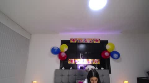 melanny_petite online show from June 23, 2026, 12:14 pm
