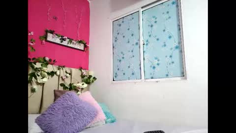 melany_mayerss online show from September 27, 2025, 3:44 am