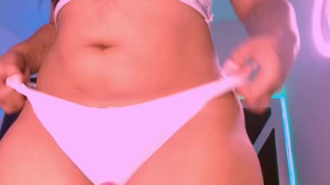 melany tylor online show from February 25, 2026, 4:44 am