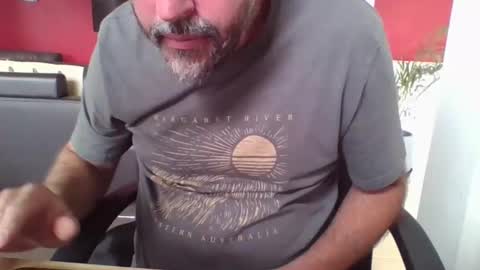 Snapshot of melbguy_075 chatting on January 9, 2025, 3:04 am melbguy_075 online show from January 9, 2025, 3:04 am