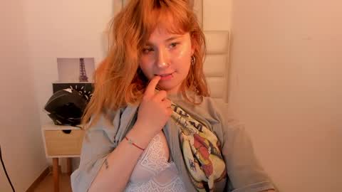 Im Meleena   online show from April 15, 2026, 5:09 pm