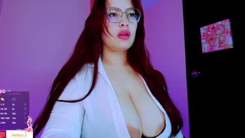 Snapshot of meleys_1 chatting on December 9, 2024, 8:55 am amelia online show from December 9, 2024, 8:55 am