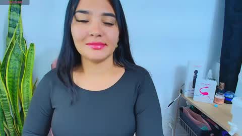 Snapshot of meli__brown chatting on May 18, 2026, 4:07 am Independent model online show from May 18, 2026, 4:07 am
