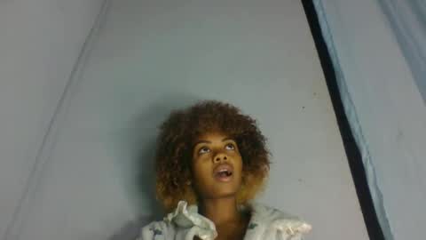 Snapshot of meliana98 chatting on October 15, 2025, 5:24 pm meliana98 online show from October 15, 2025, 5:24 pm
