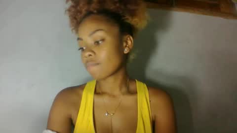 Snapshot of meliana98 chatting on October 19, 2025, 8:42 pm meliana98 online show from October 19, 2025, 8:42 pm