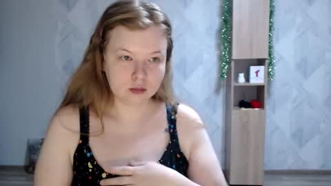 Melina online show from December 21, 2025, 5:36 am