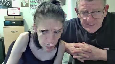 Snapshot of melinahviking chatting on November 10, 2025, 5:17 am Melinah Viking online show from November 10, 2025, 5:17 am