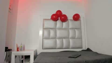 melisa_js_ online show from May 27, 2026, 3:36 am
