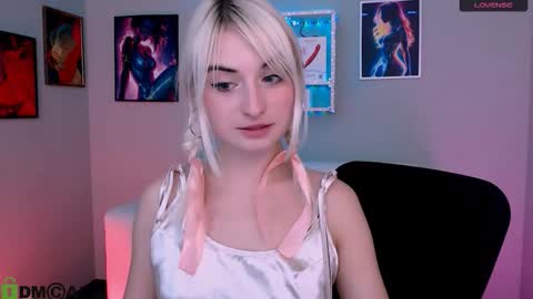 Melisa online show from December 13, 2025, 8:25 pm