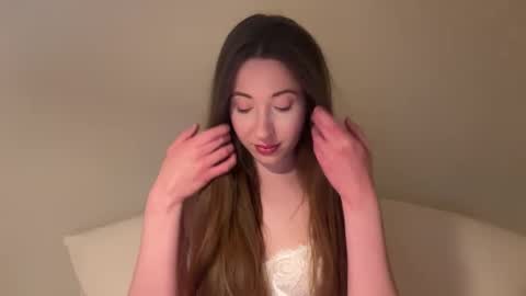 Melissa  Next live Dec 6st 2000 CET online show from January 9, 2026, 9:27 pm