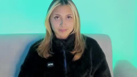 melissa_noir online show from February 17, 2026, 5:59 am