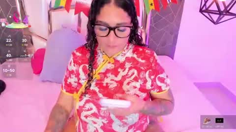 Snapshot of melissabloomm chatting on June 25, 2026, 1:27 am melissabloomm online show from June 25, 2026, 1:27 am