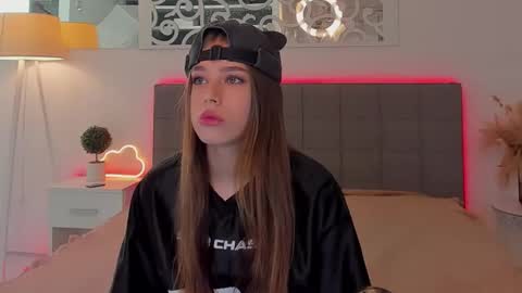 MelissaCrayzy online show from April 20, 2026, 5:21 am