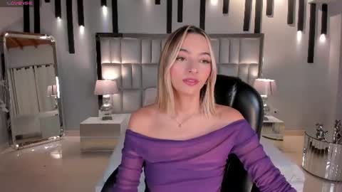 Snapshot of melissamoore_ chatting on June 20, 2026, 9:56 am Call me Meli online show from June 20, 2026, 9:56 am