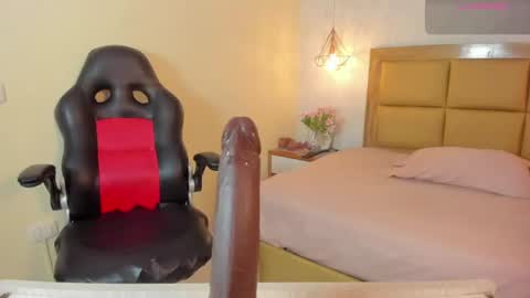    online show from July 3, 2026, 7:42 pm