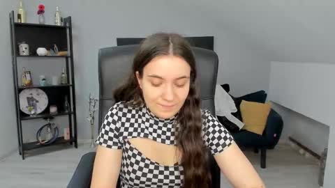 melissawiliam online show from December 16, 2025, 12:10 pm