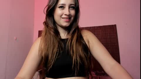 Snapshot of melissaxrose chatting on February 17, 2025, 9:41 pm melissa rose online show from February 17, 2025, 9:41 pm