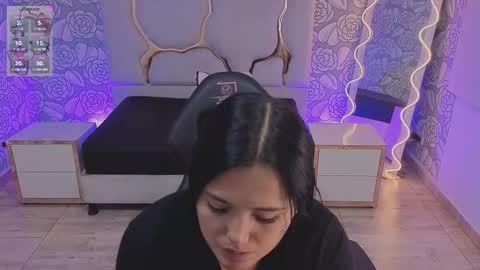 Snapshot of mellani_tay chatting on January 18, 2026, 3:21 am Mellani online show from January 18, 2026, 3:21 am