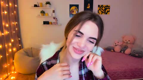 Snapshot of mellifluoustess chatting on January 18, 2025, 12:46 am Tessa online show from January 18, 2025, 12:46 am