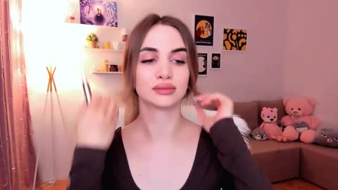 Snapshot of mellifluoustess chatting on March 5, 2025, 11:38 pm Tessa online show from March 5, 2025, 11:38 pm