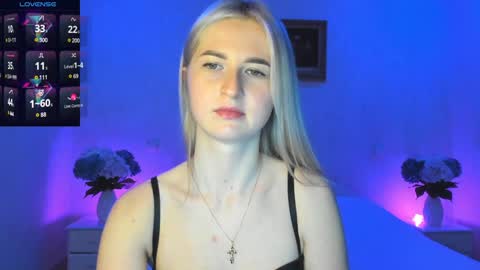 Snapshot of mellina_tey chatting on December 24, 2024, 12:22 am Mellina online show from December 24, 2024, 12:22 am