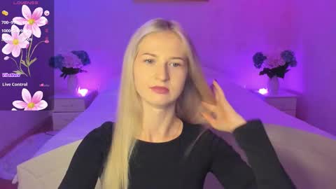 Snapshot of mellina_tey chatting on October 6, 2025, 7:11 pm Mellina online show from October 6, 2025, 7:11 pm
