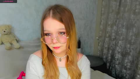 MelMooon online show from January 31, 2025, 8:22 pm