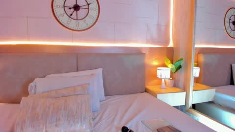 Melody online show from April 1, 2026, 2:45 am