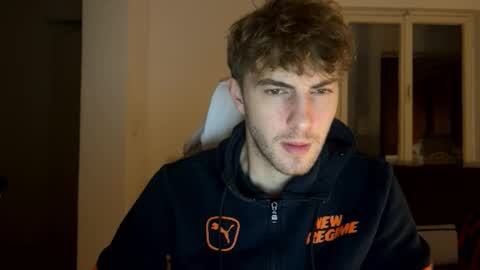 Snapshot of melodicass chatting on December 3, 2024, 10:51 pm Melodicass online show from December 3, 2024, 10:51 pm