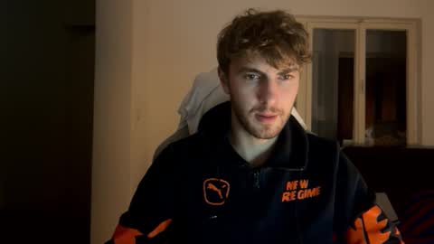 Snapshot of melodicass chatting on December 12, 2024, 11:36 pm Melodicass online show from December 12, 2024, 11:36 pm