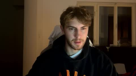 Snapshot of melodicass chatting on December 15, 2024, 2:52 am Melodicass online show from December 15, 2024, 2:52 am