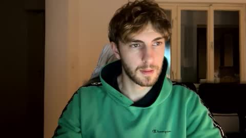 Snapshot of melodicass chatting on December 21, 2024, 2:30 am Melodicass online show from December 21, 2024, 2:30 am