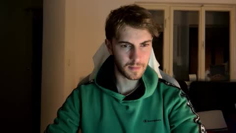 Snapshot of melodicass chatting on January 16, 2025, 11:37 pm Melodicass online show from January 16, 2025, 11:37 pm