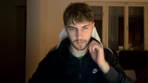 Snapshot of melodicass chatting on January 19, 2025, 11:32 pm Melodicass online show from January 19, 2025, 11:32 pm