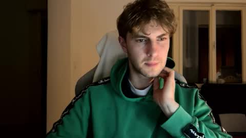 Snapshot of melodicass chatting on February 4, 2025, 4:05 am Melodicass online show from February 4, 2025, 4:05 am