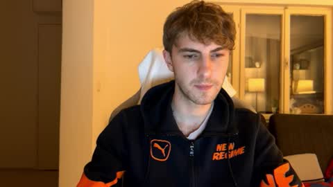 Snapshot of melodicass chatting on February 5, 2025, 1:04 am Melodicass online show from February 5, 2025, 1:04 am